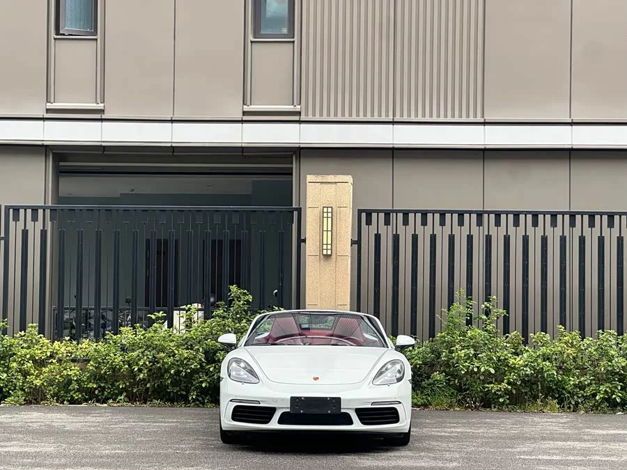 Porsche 718