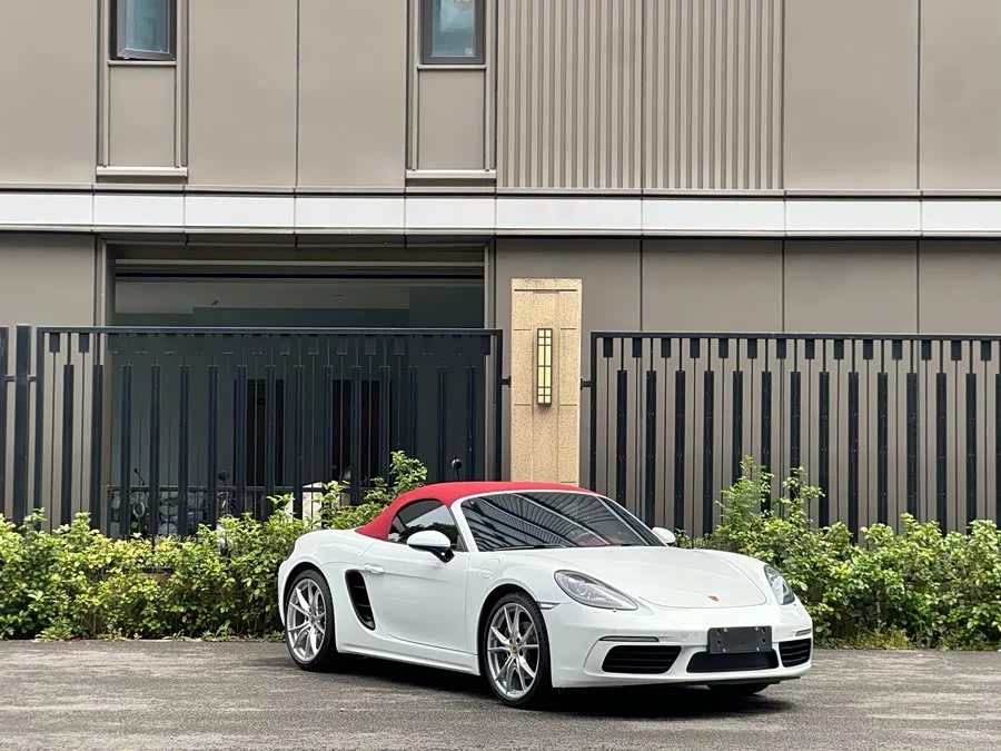 Porsche 718