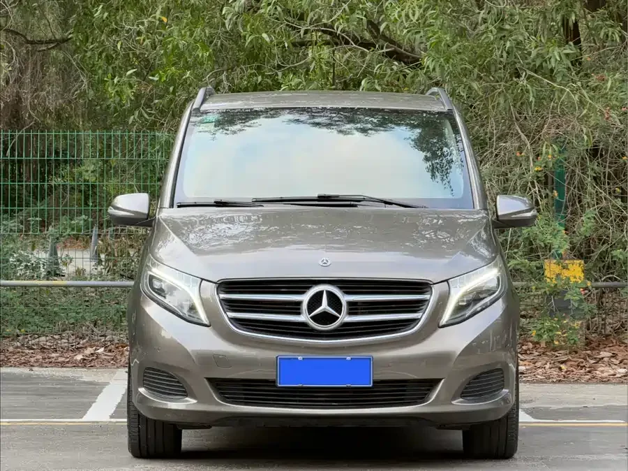 Mercedes Benz Class V