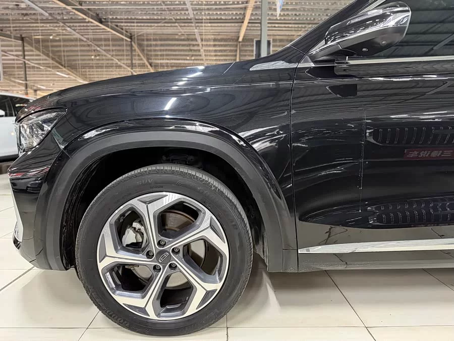 Geely Xingyue L