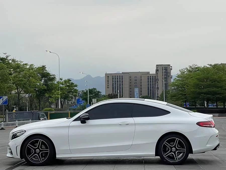 Mercedes-Benz C-Class