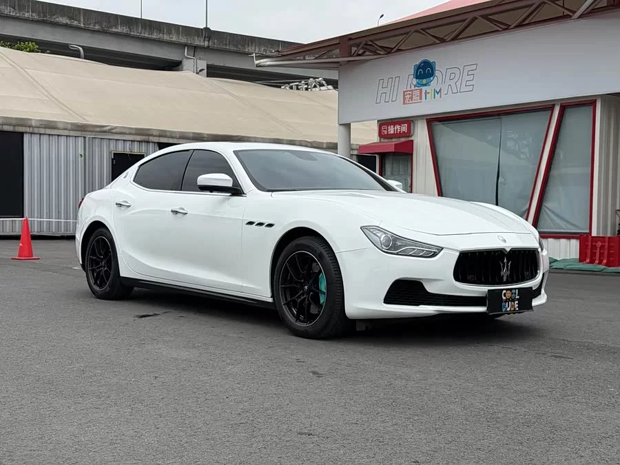 Maserati Ghibli