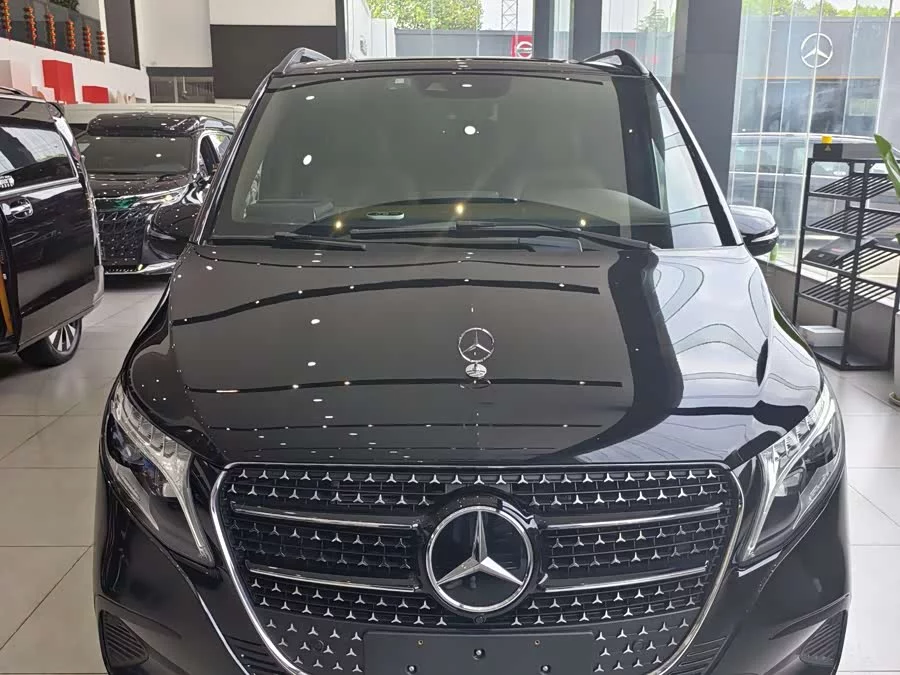 Mercedes Benz Class V