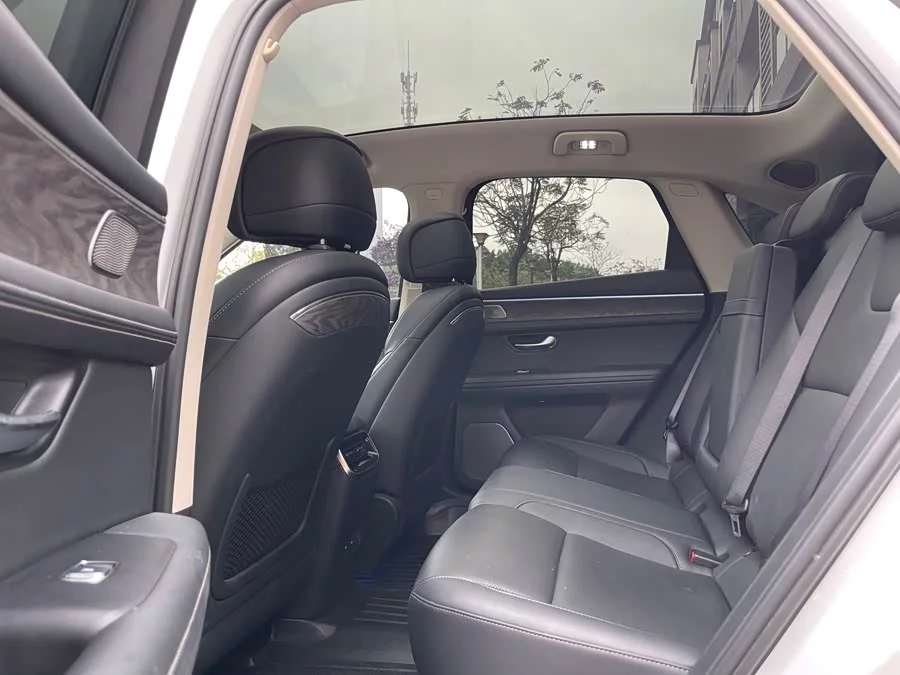 AITO Wenjie M5