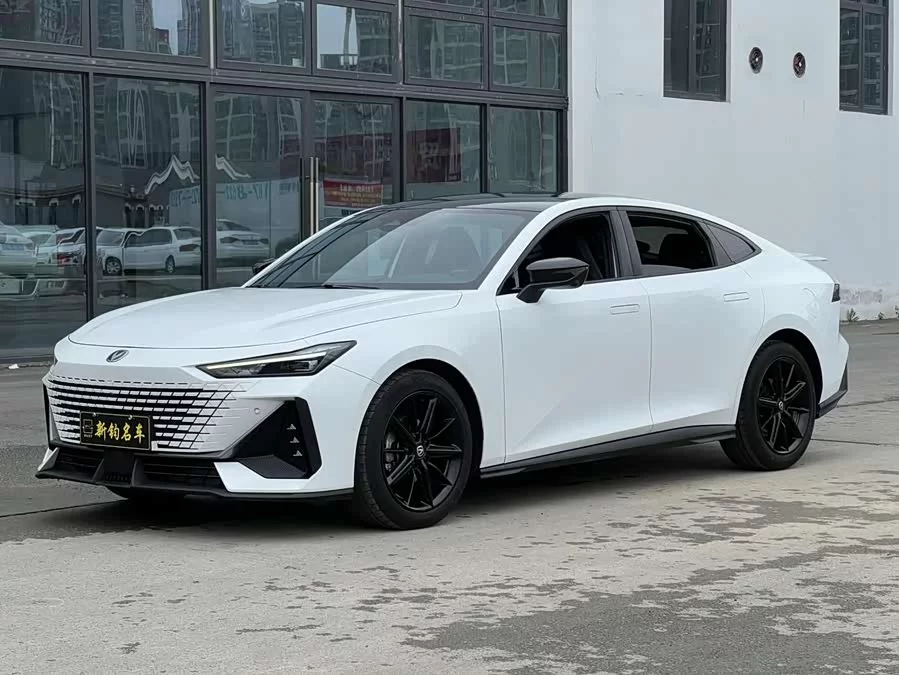 Changan UNI-V