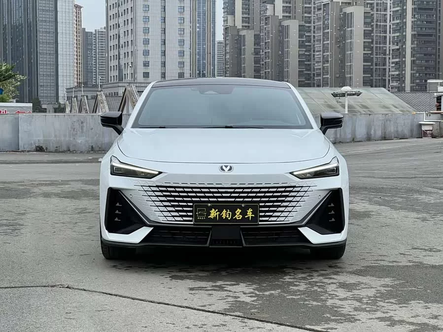 Changan UNI-V