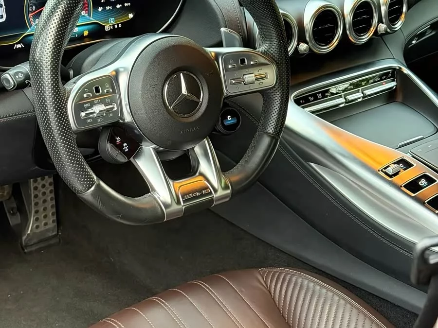 Mercedes Benz AMG GT