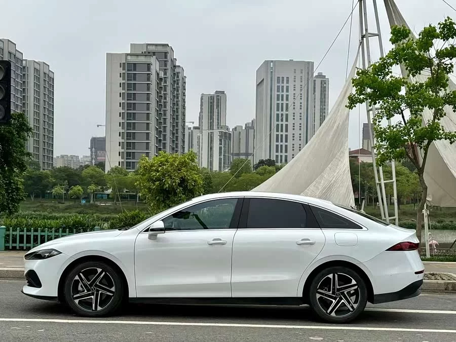 Roewe D7