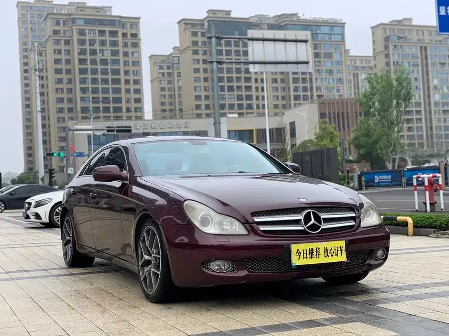 Mercedes Benz CLS