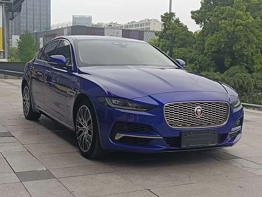 Jaguar XEL