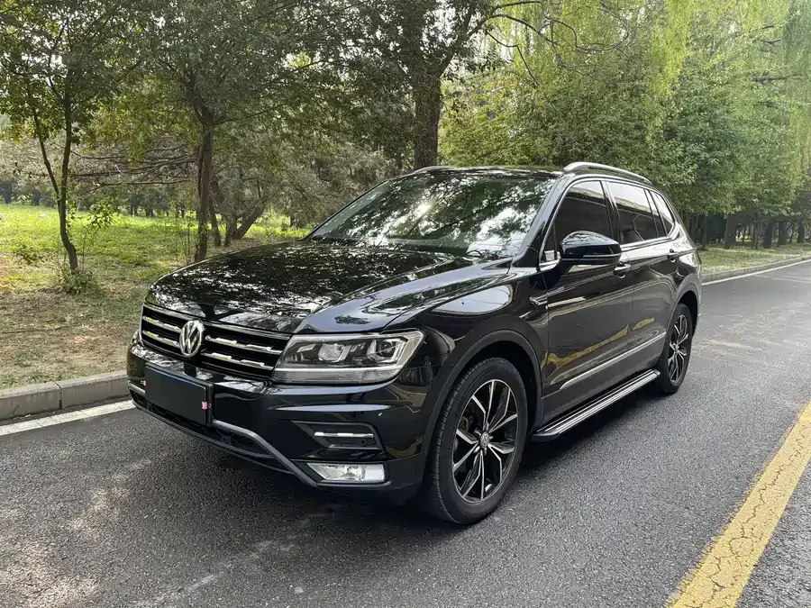 Volkswagen Tiguan L