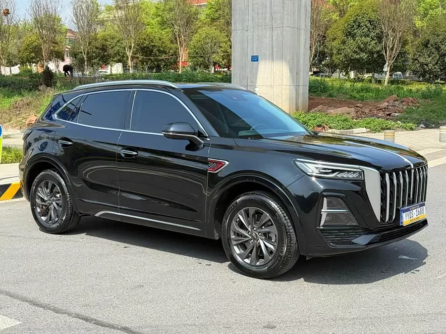 Hongqi HS5