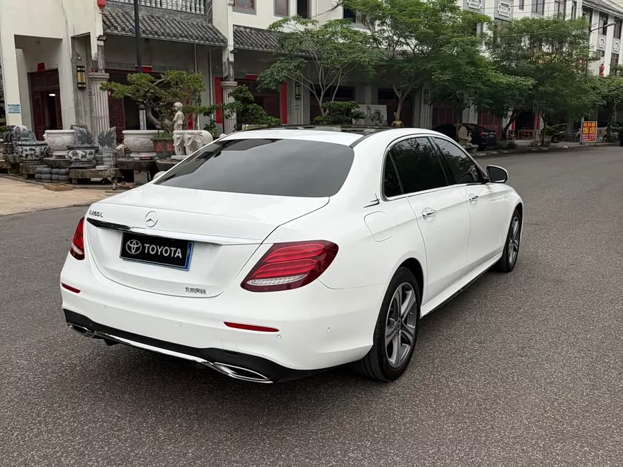 Mercedes Benz E-Class