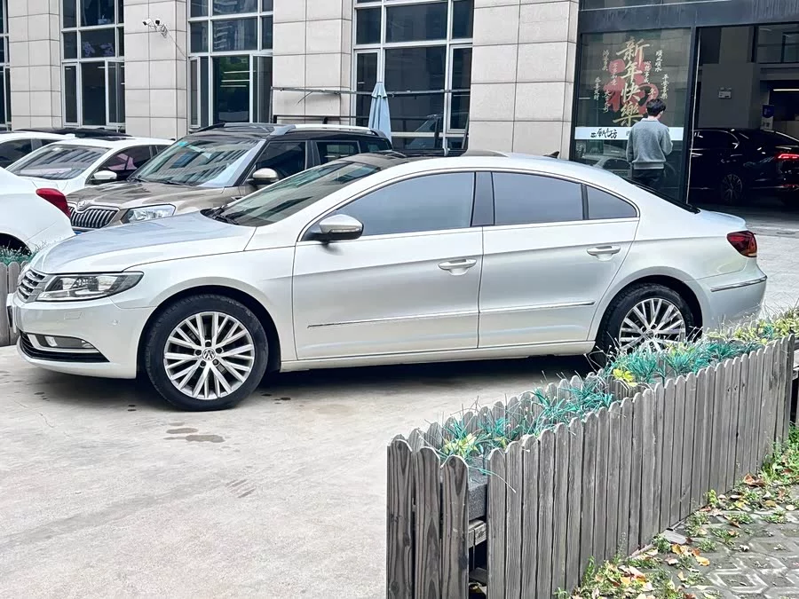 Volkswagen FAW- CC
