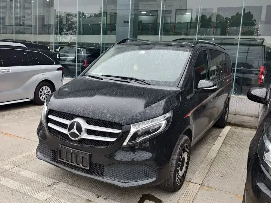 Mercedes Benz Vito