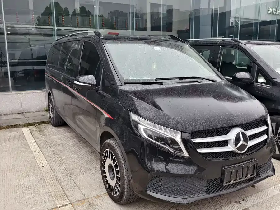 Mercedes Benz Vito