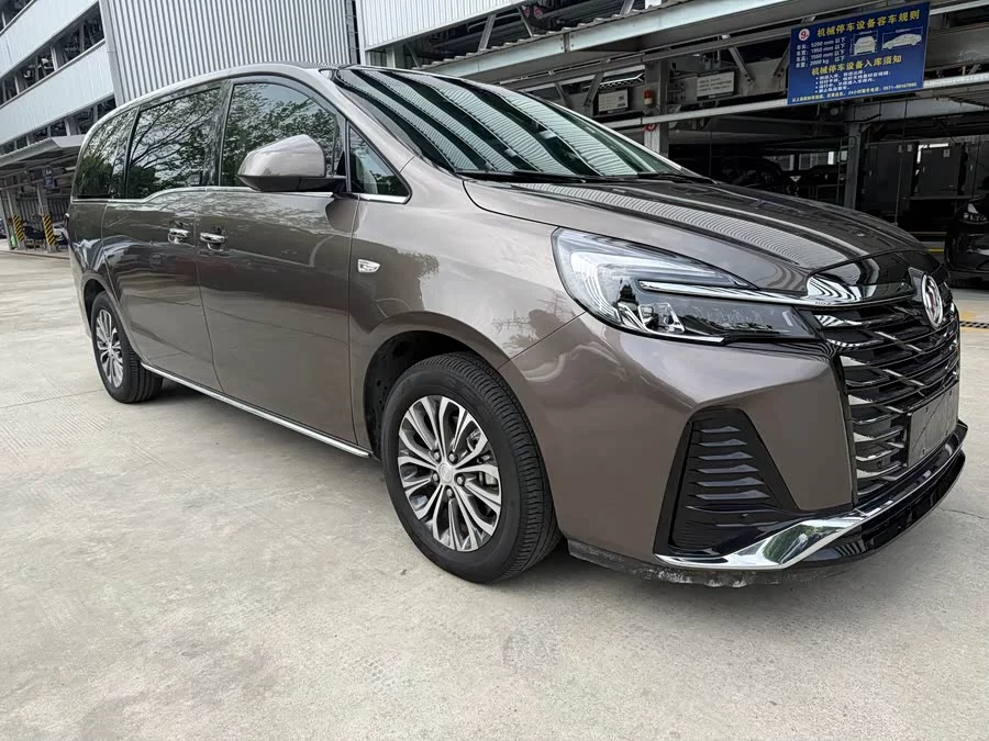 Buick GL8
