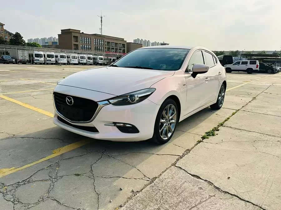 Mazda 3