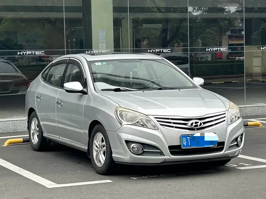 Hyundai Elantra / Celesta