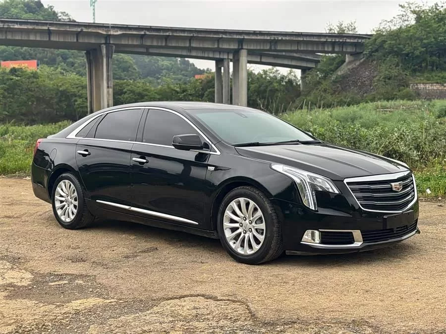 Cadillac XTS