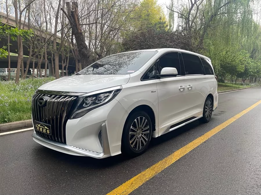 GAC Trumpchi M8