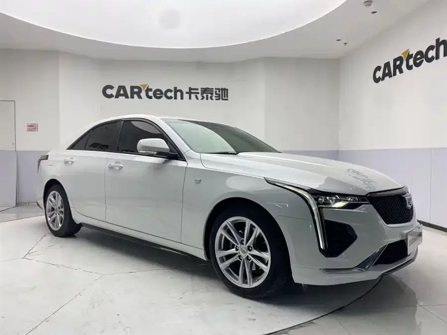 Cadillac CT4