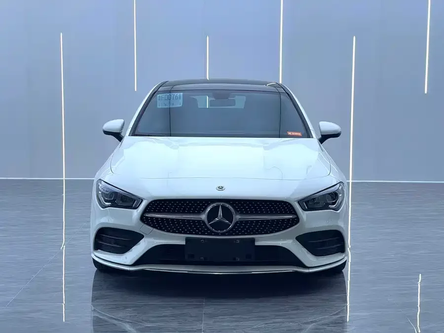 Mercedes-Benz CLA