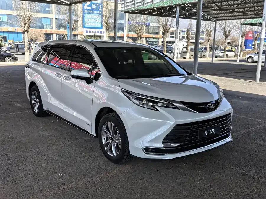 Toyota SIENNA