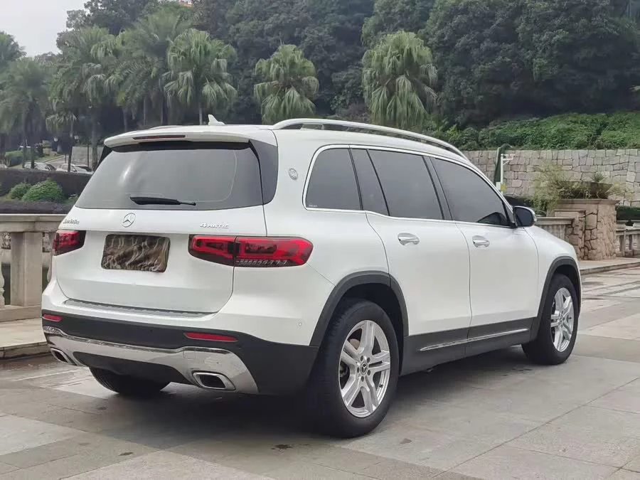 Mercedes Benz GLB