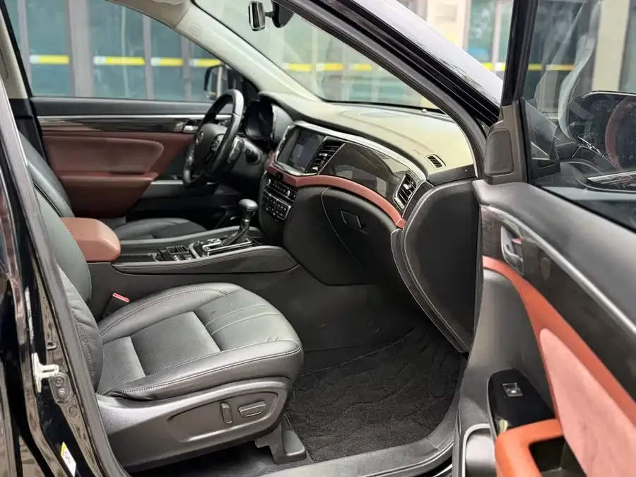 GAC Trumpchi GS8