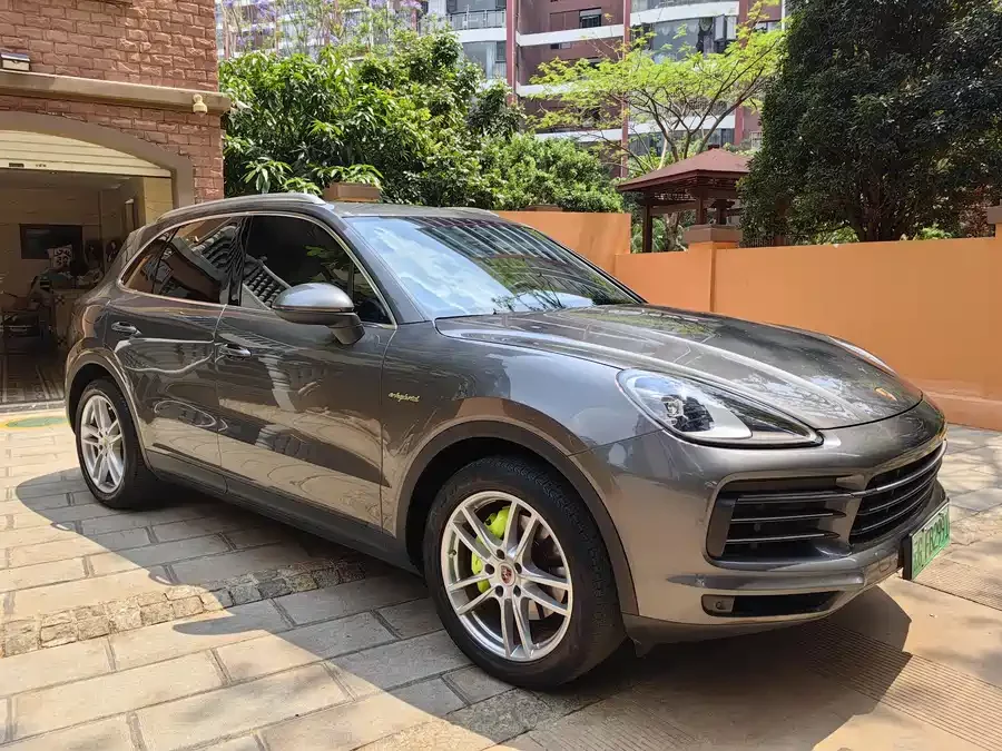 Porsche Cayenne New Energy