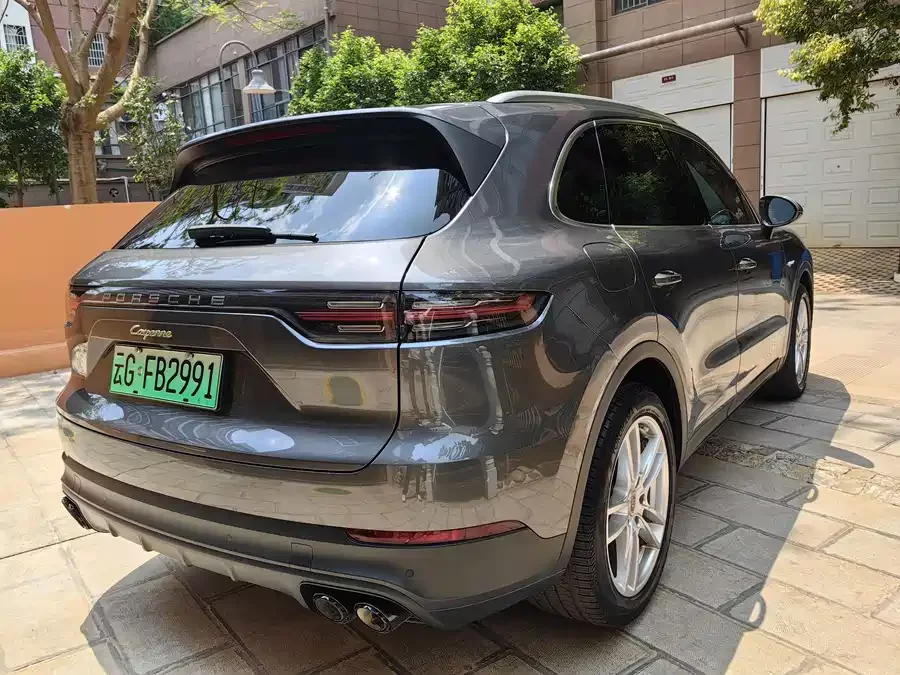 Porsche Cayenne New Energy