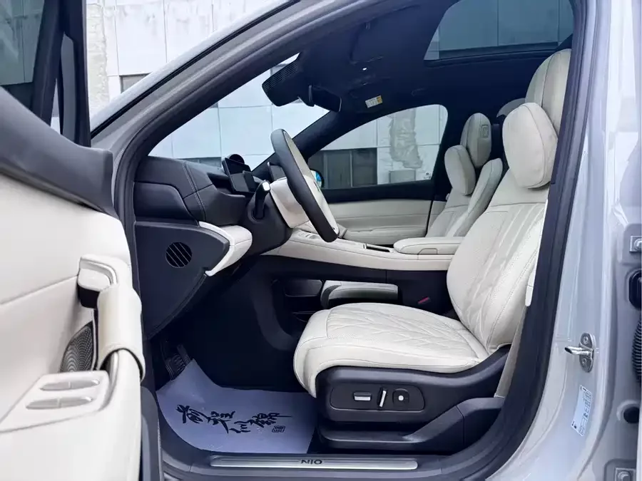 NIO ES6