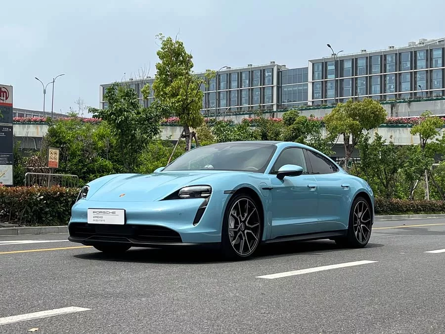 Porsche Taycan