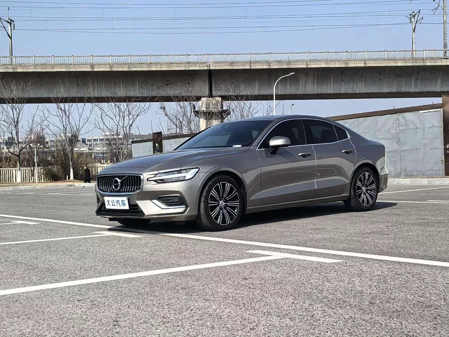 Volvo S60