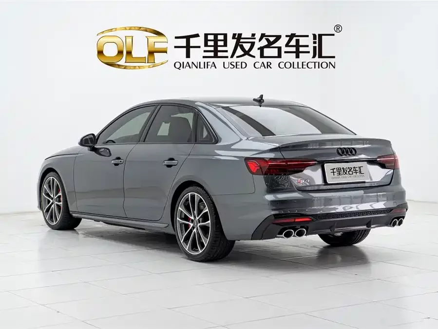 Audi S4