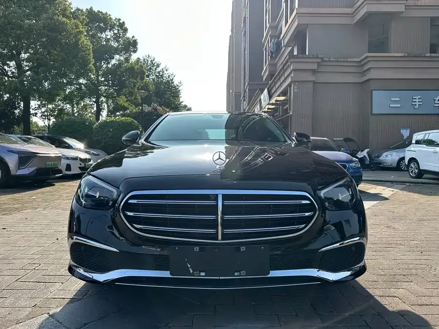 Mercedes Benz E-class new energy
