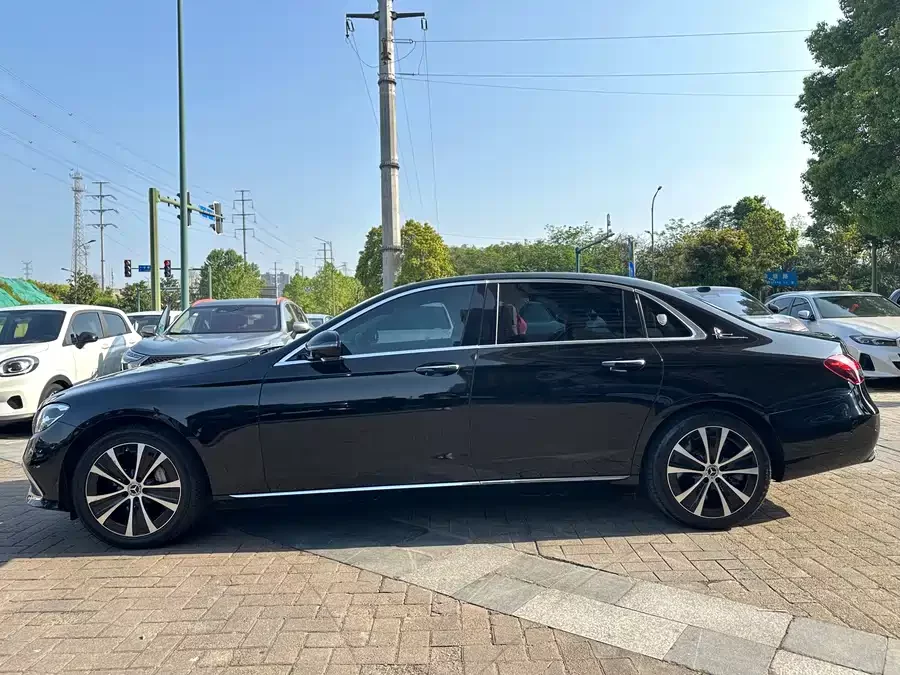 Mercedes Benz E-class new energy