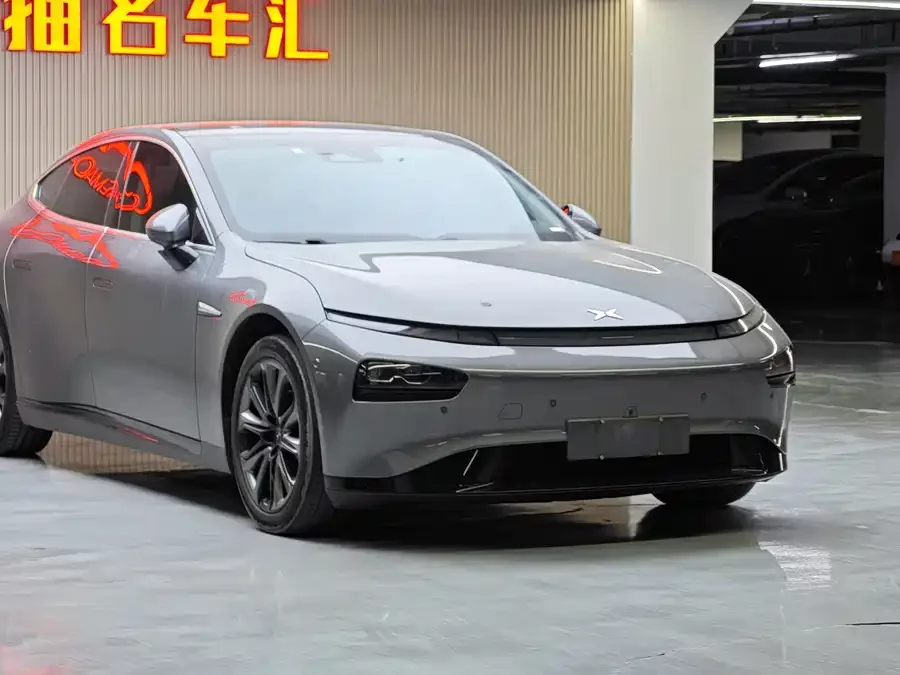 Xpeng P7