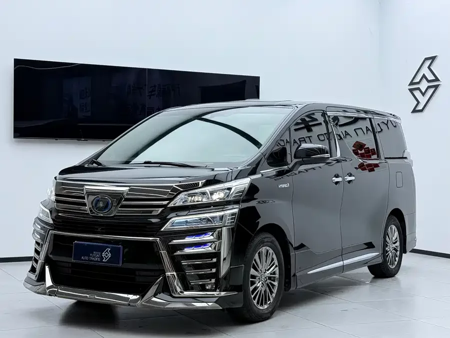 Toyota Crown Vellfire