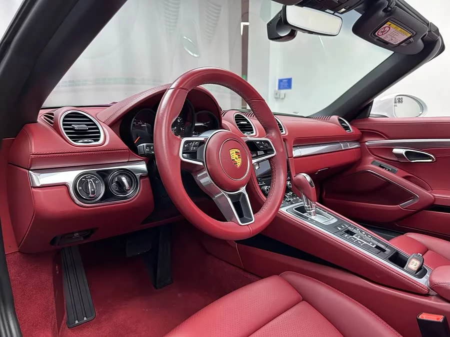 Porsche 718