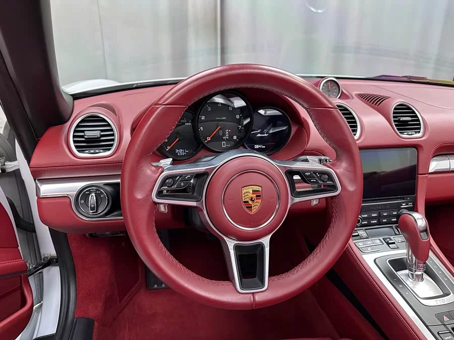Porsche 718