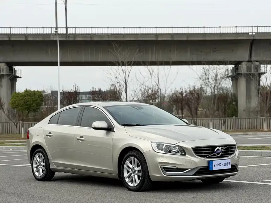 Volvo S60