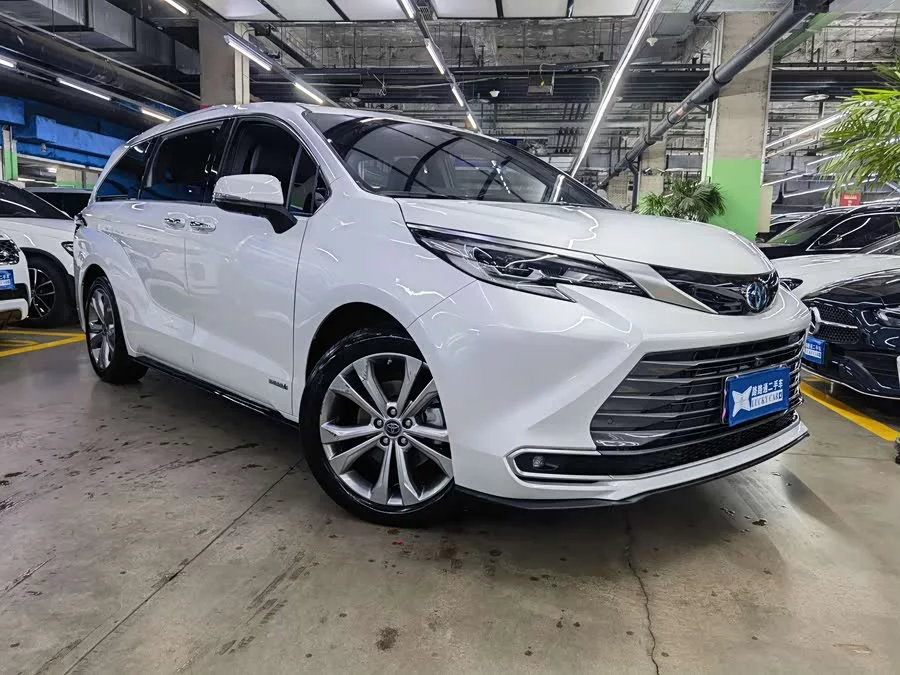 Toyota SIENNA