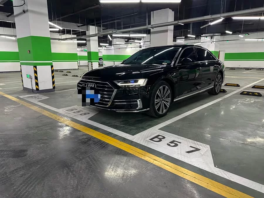 Audi A8