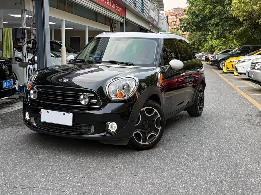 MINI COUNTRYMAN