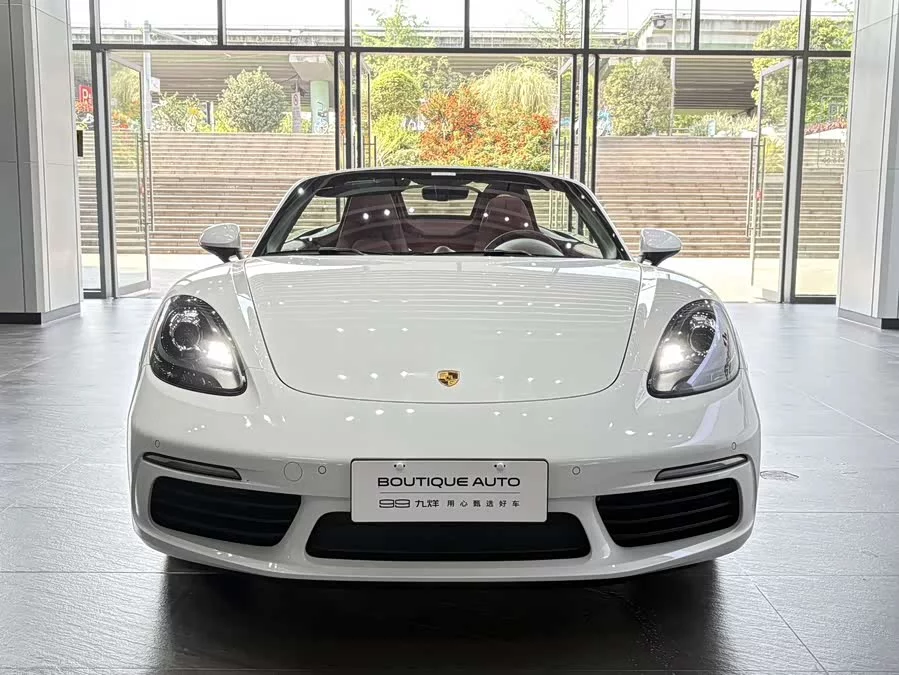 Porsche 718