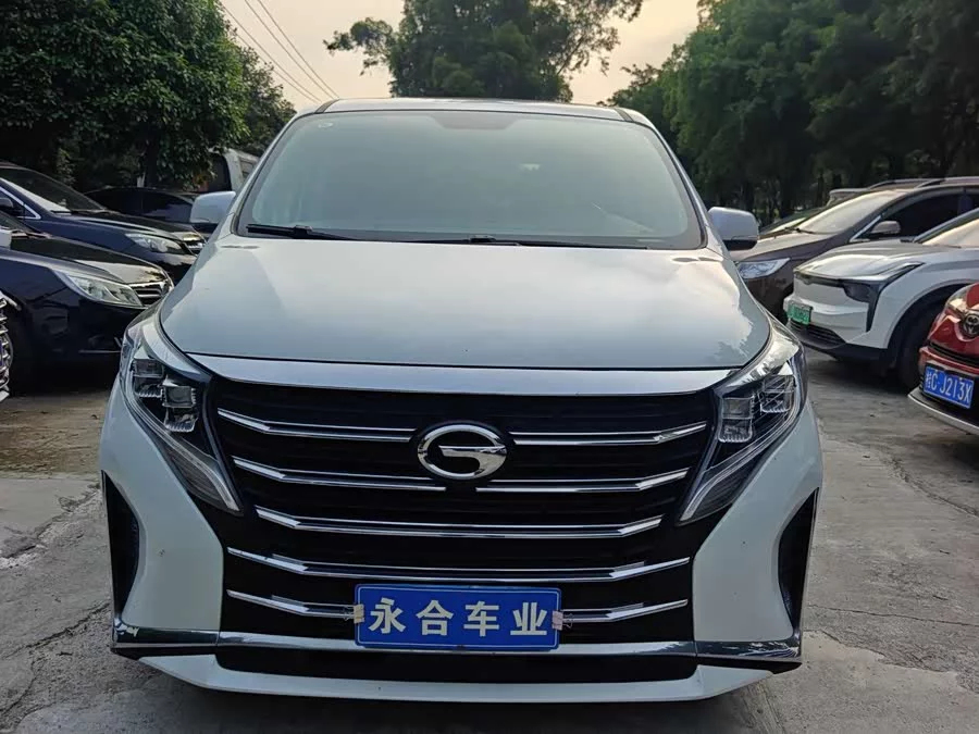 GAC Trumpchi M8