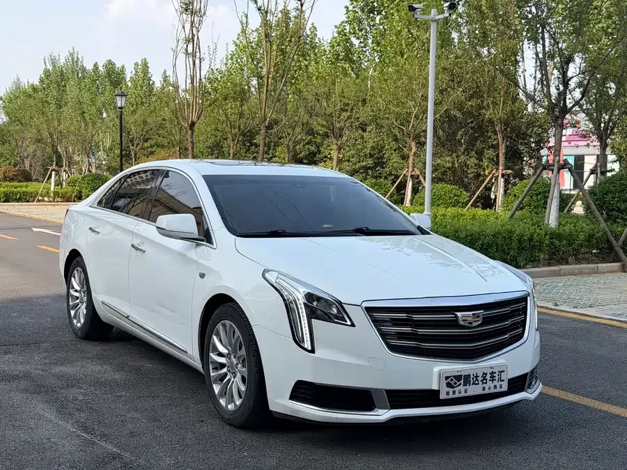 Cadillac XTS