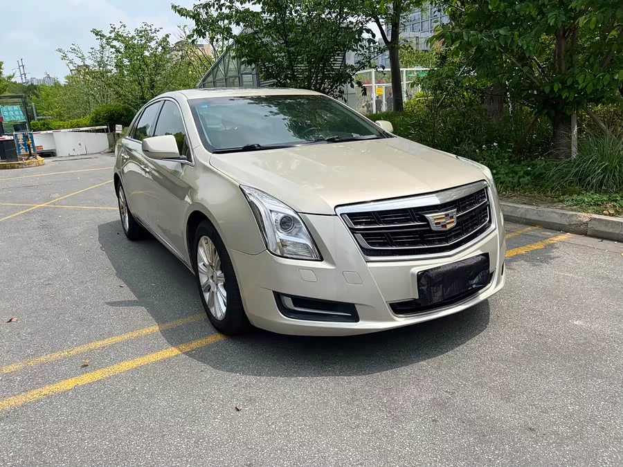 Cadillac XTS